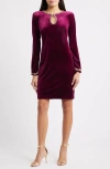 Vince Camuto Beaded Keyhole Long Sleeve Velvet Dress In Burgundy