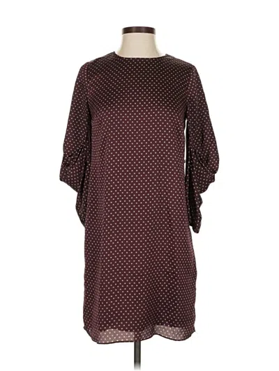 Pre-owned Vince Camuto Casual Dress In Burgundy
