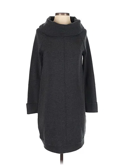 Pre-owned Vince Camuto Casual Dress In Gray