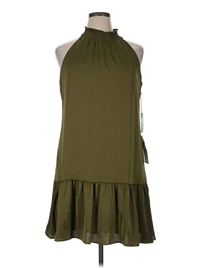 Pre-owned Vince Camuto Casual Dress In Green