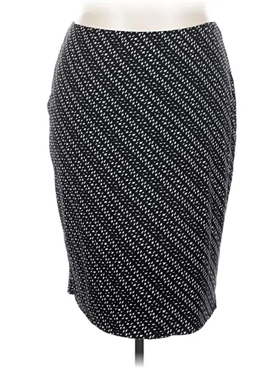 Pre-owned Vince Camuto Casual Skirt In Black
