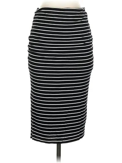 Pre-owned Vince Camuto Casual Skirt In Black