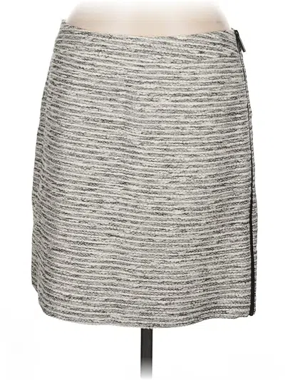Pre-owned Vince Camuto Casual Skirt In Gray