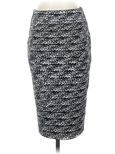 Pre-owned Vince Camuto Casual Skirt In Gray