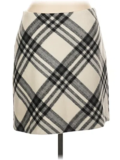Pre-owned Vince Camuto Casual Skirt In Ivory
