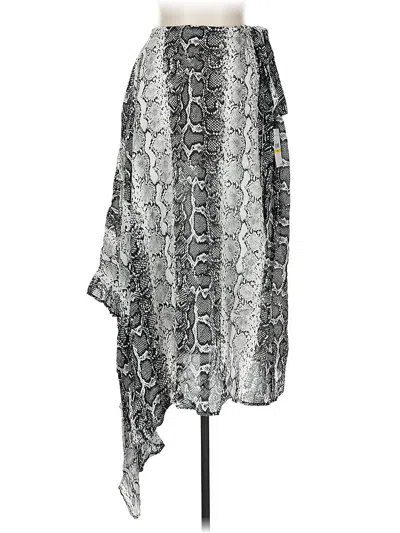 Pre-owned Vince Camuto Casual Skirt In Silver