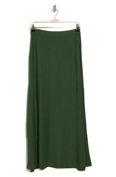 Vince Camuto Challis Midi Skirt In Rich Forest