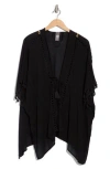 Vince Camuto Circle Lace Inset Topper