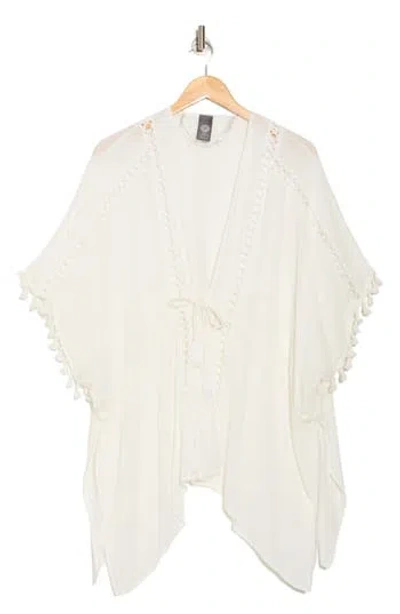 Vince Camuto Circle Lace Inset Topper In White