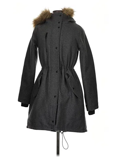Pre-owned Vince Camuto Coat In Gray