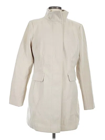 Pre-owned Vince Camuto Coat In Ivory