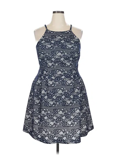 Pre-owned Vince Camuto Cocktail Dress In Blue