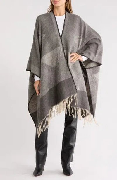 Vince Camuto Feathersoft Western Geometric Topper In Gray