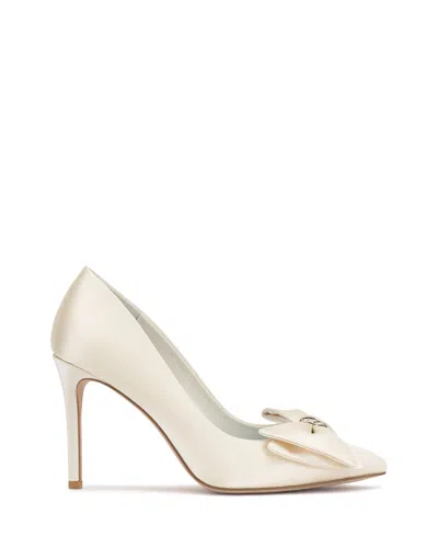 Vince Camuto Haylez Pump In White