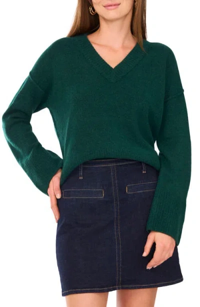 Vince Camuto High-low V-neck Sweater In Green