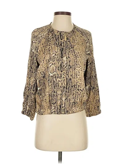 Pre-owned Vince Camuto Jacket In Gold