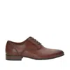 VINCE CAMUTO JENSIN OXFORD SHOES