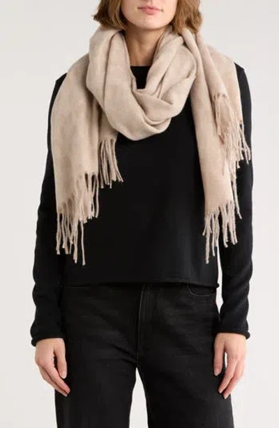 Vince Camuto Leopard Jacquard Fringe Scarf In Neutral