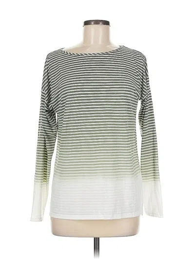 Pre-owned Vince Camuto Long Sleeve T-shirt In Green
