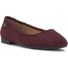 Vince Camuto Minndy Flat In Petit Sirah