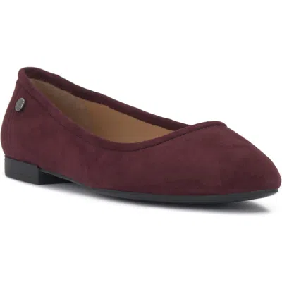 VINCE CAMUTO VINCE CAMUTO MINNDY FLAT