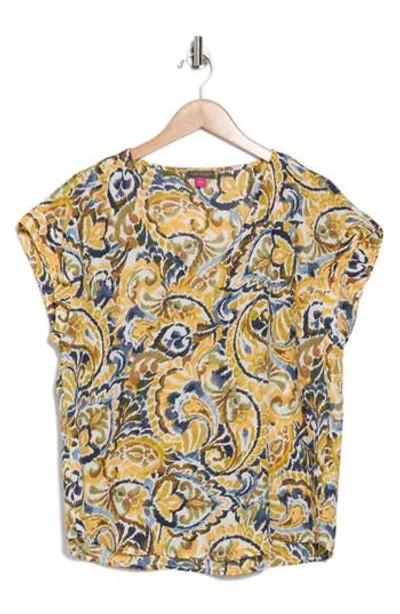 Vince Camuto Paisley Short Sleeve Popover Top In Light Olive Swirl