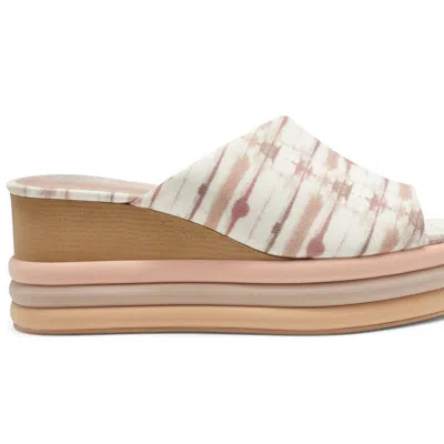 Vince Camuto Pendrea Wedge Sandal In Mauve In Multi