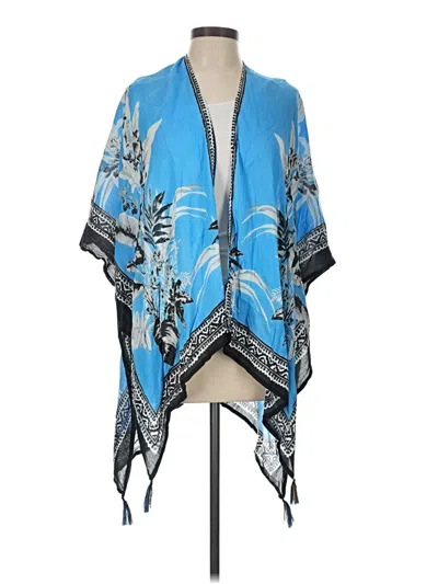 Pre-owned Vince Camuto Poncho In Blue
