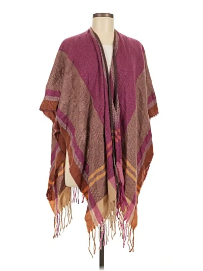 Pre-owned Vince Camuto Poncho In Burgundy