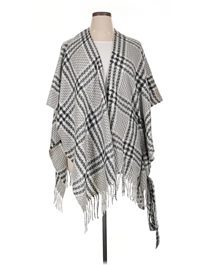 Pre-owned Vince Camuto Poncho In Gray