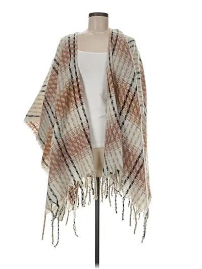 Pre-owned Vince Camuto Poncho In Tan