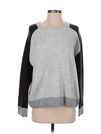 Pre-owned Vince Camuto Pullover Sweater In Gray