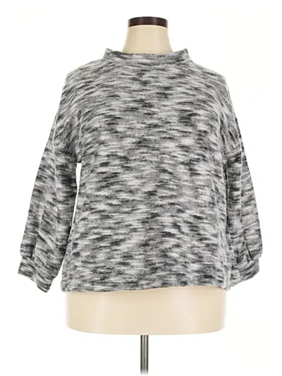 Pre-owned Vince Camuto Pullover Sweater In Gray