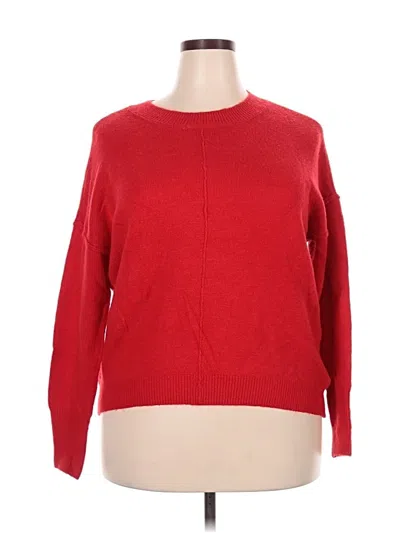 Pre-owned Vince Camuto Pullover Sweater In Red
