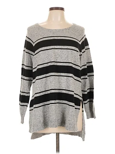 Pre-owned Vince Camuto Pullover Sweater In Silver