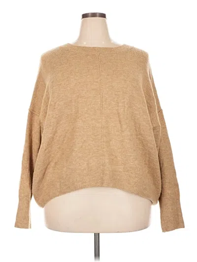 Pre-owned Vince Camuto Pullover Sweater In Tan