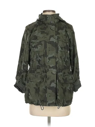 Pre-owned Vince Camuto Raincoat In Green