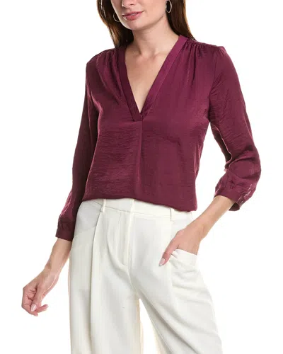 Vince Camuto Rumple V-neck Top In Grape Wine