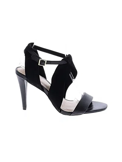 Pre-owned Vince Camuto Sandals In Black