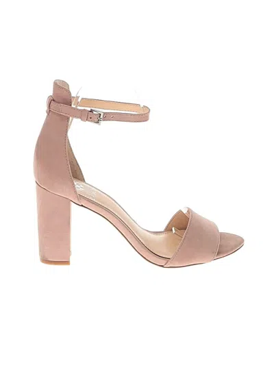 Pre-owned Vince Camuto Sandals In Pink