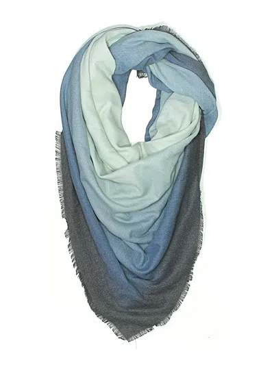 Pre-owned Vince Camuto Scarf In Blue
