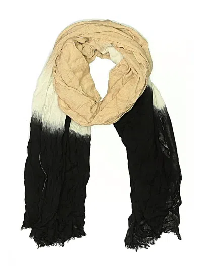 Pre-owned Vince Camuto Scarf In Brown