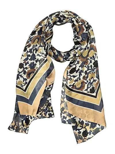 Pre-owned Vince Camuto Scarf In Brown
