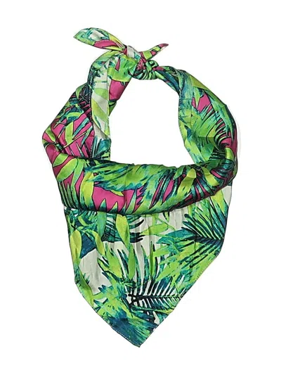 Pre-owned Vince Camuto Scarf In Green