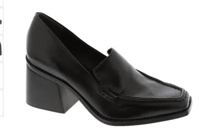 VINCE CAMUTO SEGILLIS HEELED LOAFER IN BLACK