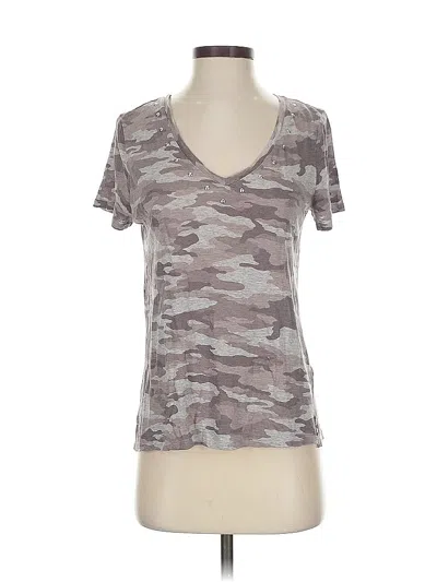 Pre-owned Vince Camuto Short Sleeve T-shirt In Gray