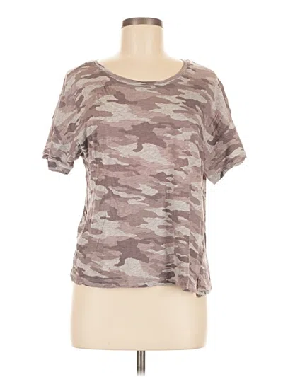 Pre-owned Vince Camuto Short Sleeve T-shirt In Brown