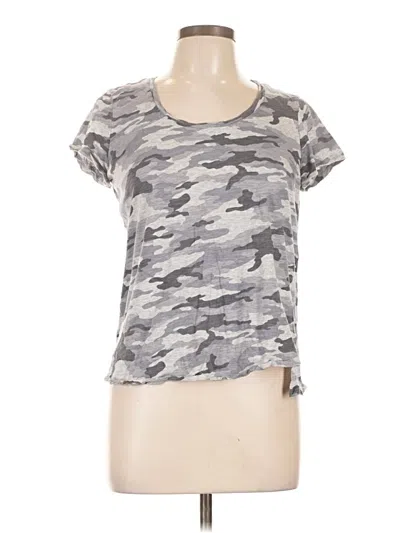Pre-owned Vince Camuto Short Sleeve T-shirt In Gray