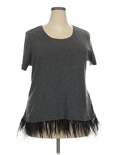 Pre-owned Vince Camuto Short Sleeve T-shirt In Gray