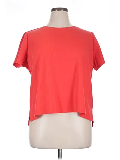 Pre-owned Vince Camuto Short Sleeve T-shirt In Red